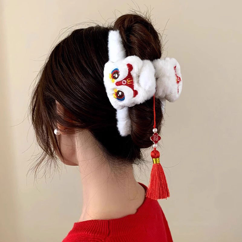 1pc 獅子舞タッセル新年ぬいぐるみヘアクリップ女性用赤いヘ - Travel Accessories Bunnings のレビューと価格