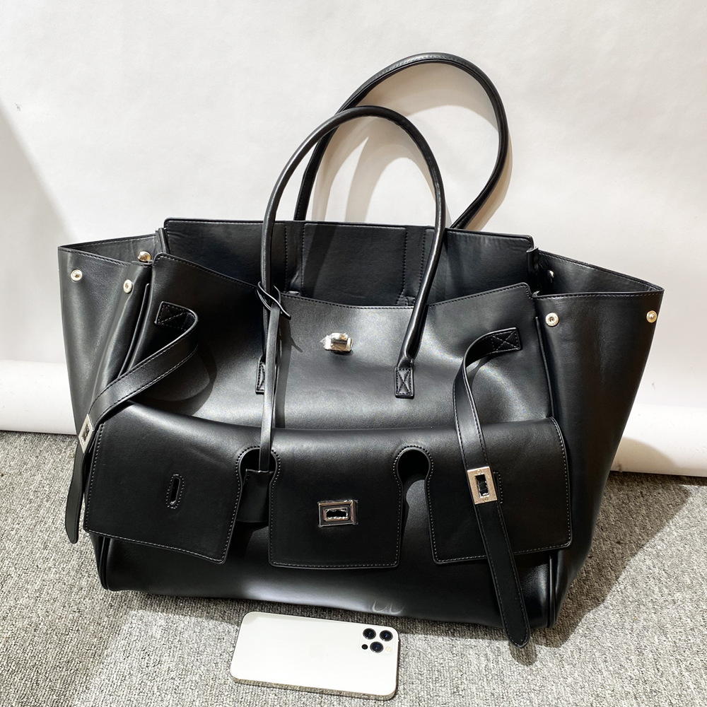 高級デザイナー大容量ロックトートクラッチトラベルバッグ本革ウ - Travel Accessories Luxury Brands のレビューと価格