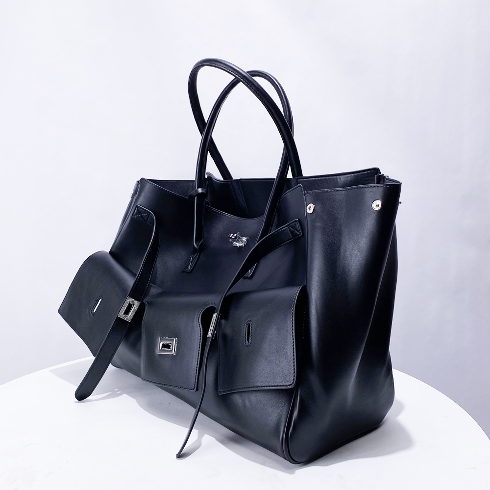 高級デザイナー大容量ロックトートクラッチトラベルバッグ本革ウ - Travel Accessories Luxury Brands のレビューと価格