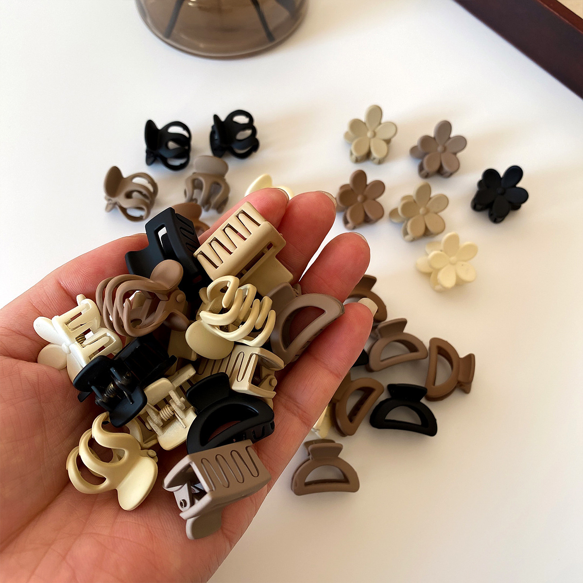 10/20/30個 ベージュミックスパック 小さなクリップ、 - Travel Accessories Gifts For Women のレビューと価格