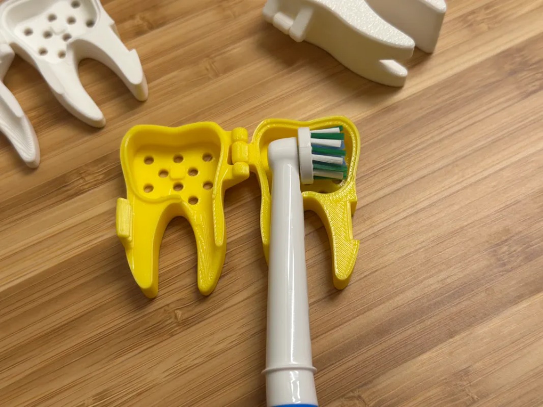 3D プリントされたかわいい歯の形の保護カバー オーラル B - Travel Accessories To 3D Print のレビューと価格