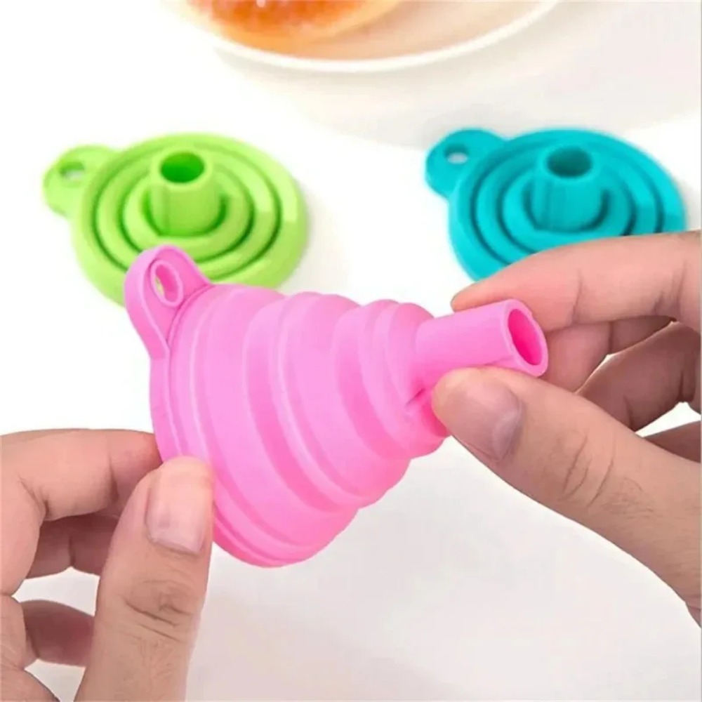 10個の折りたたみ式シリコンキッチン漏斗セット – 折りたた - Water Bottle Collapsible のレビューと価格