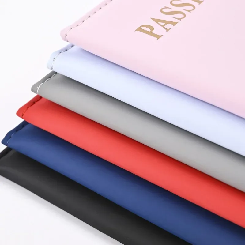 男性と女性のためのレタリングプリント付きパスポートホルダー, - Travel Accessories Bag For Women のレビューと価格